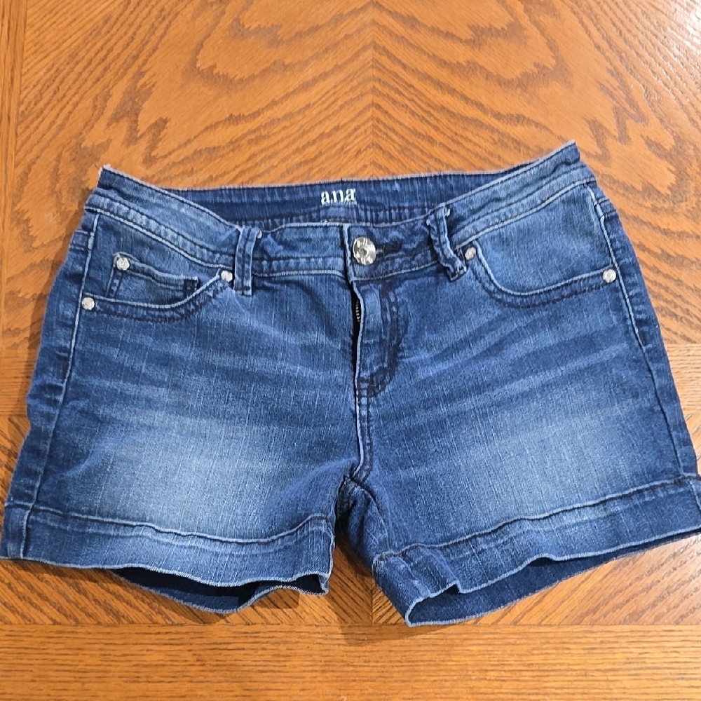 a.n.a Women's Blue Denim Shorts